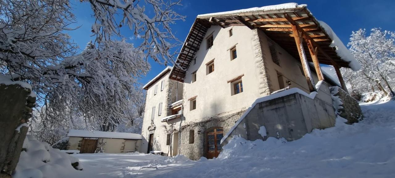 Maison Cimarron Bed and Breakfast Chateauroux-les-Alpes Εξωτερικό φωτογραφία